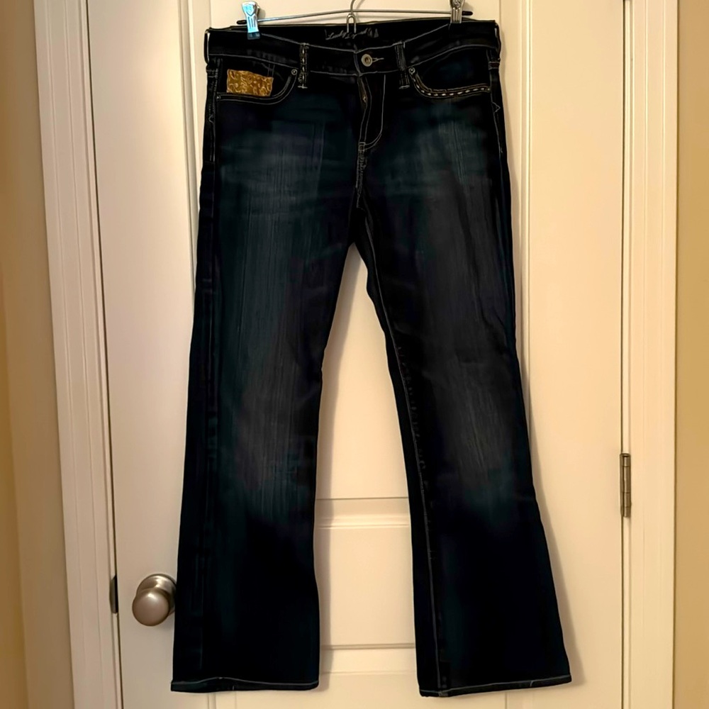 Lucky Brand Sweet N Low Hipster Low Rise Jeans Size 6/ Inseam 28”
